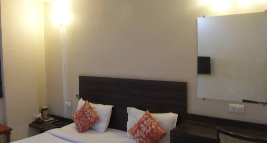 Hotel Sea Rock, Raipur 3